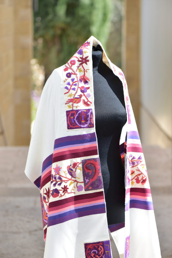 טלית ארבע אמהות של נשות הכותל